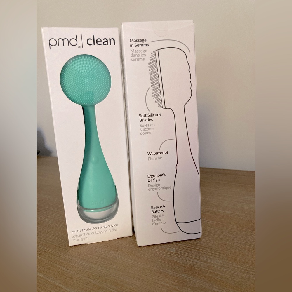 PMD Clean - Smart Facial Cleansing Device - new in box